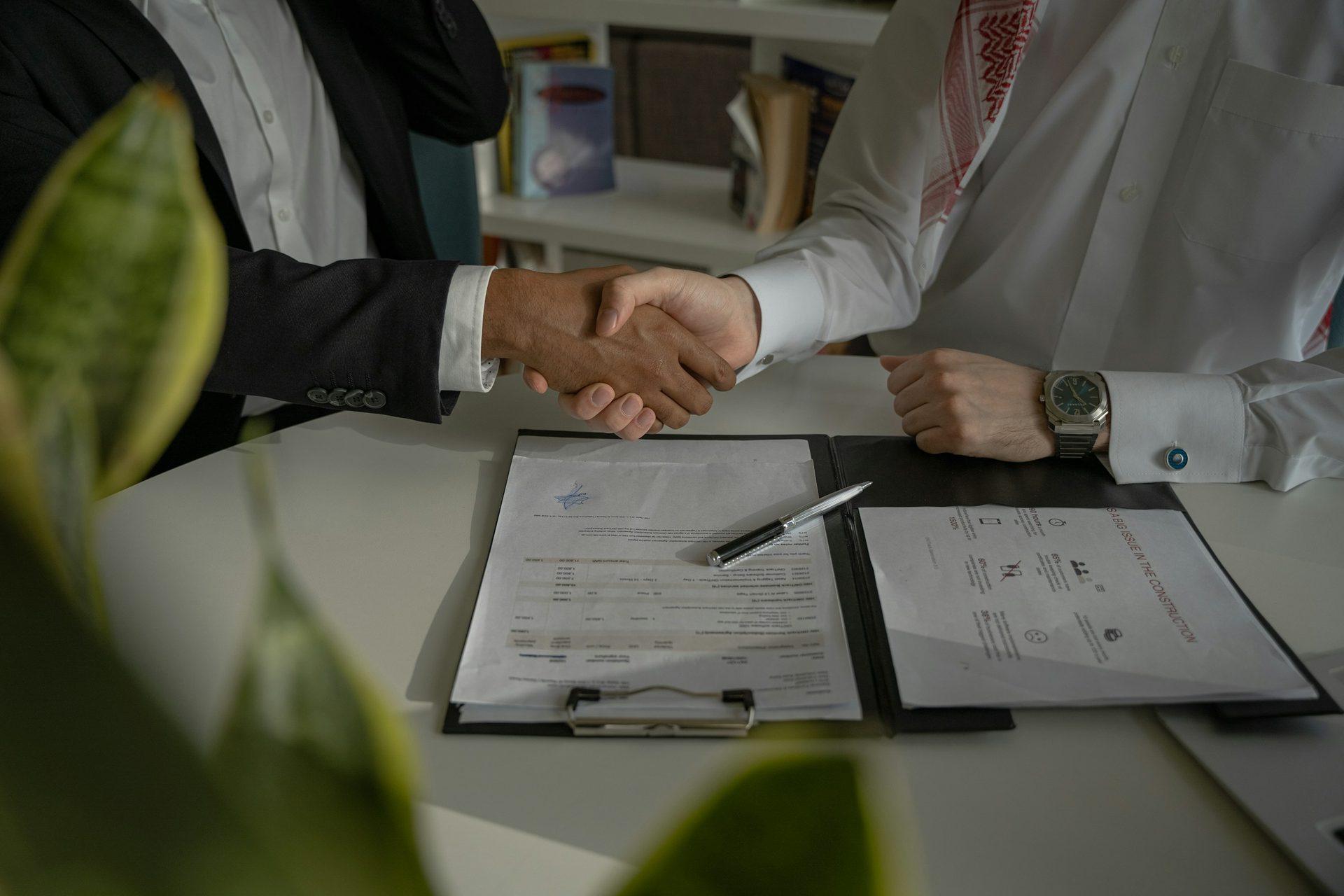 Salaire compétitif en PME : Comment rivaliser avec des ressources limitées ?